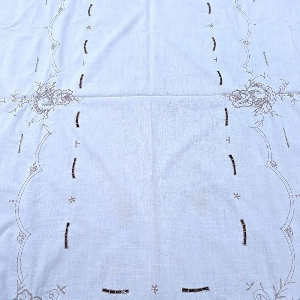 Ecru Embroidered Tablecloth 66 x 50